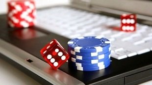 Layanan live casino dengan dealer profesional secara langsung